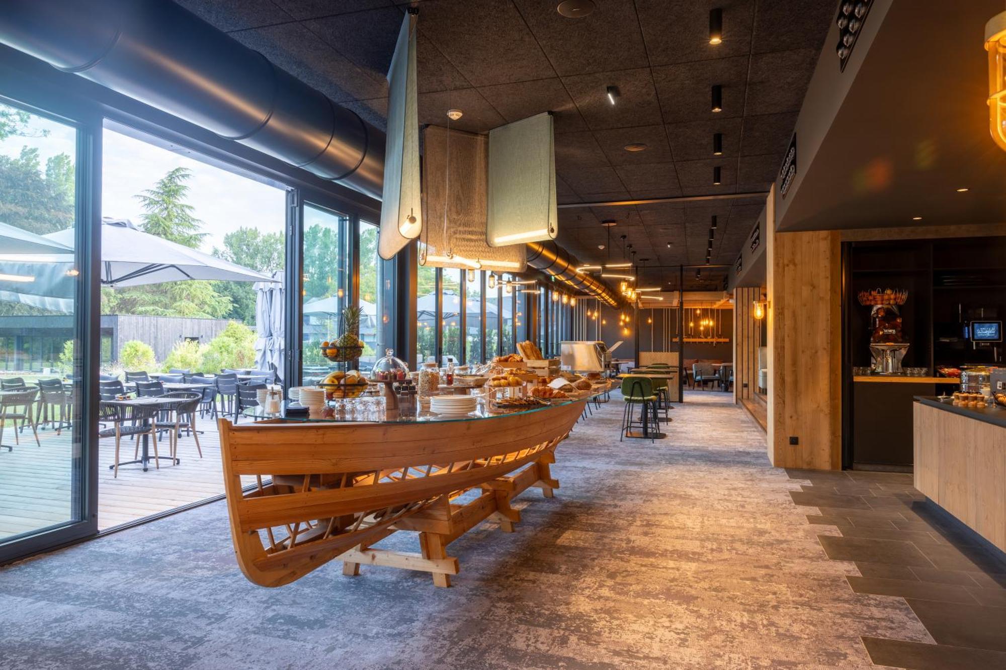 Miura Hotel 4*